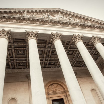 A highlight image for An image of the portico of the Fitzwilliam Museum