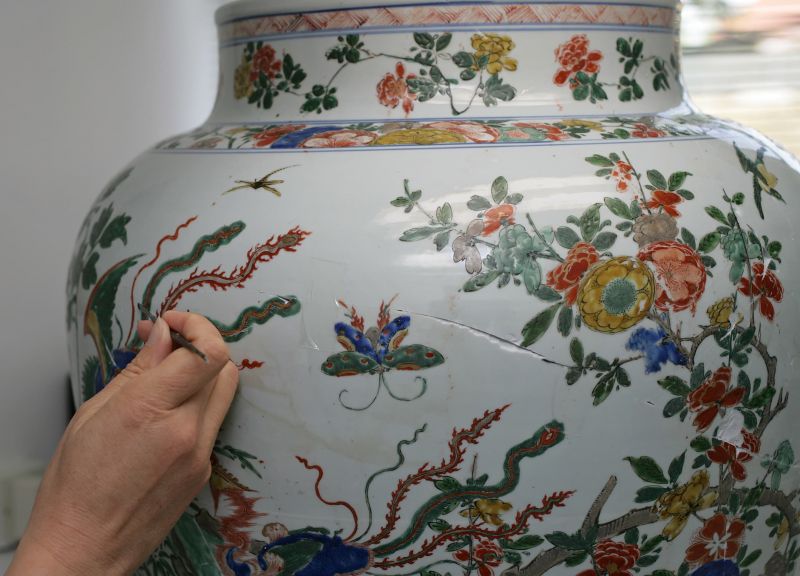 Featured image for the project: Kangxi Chinese vases